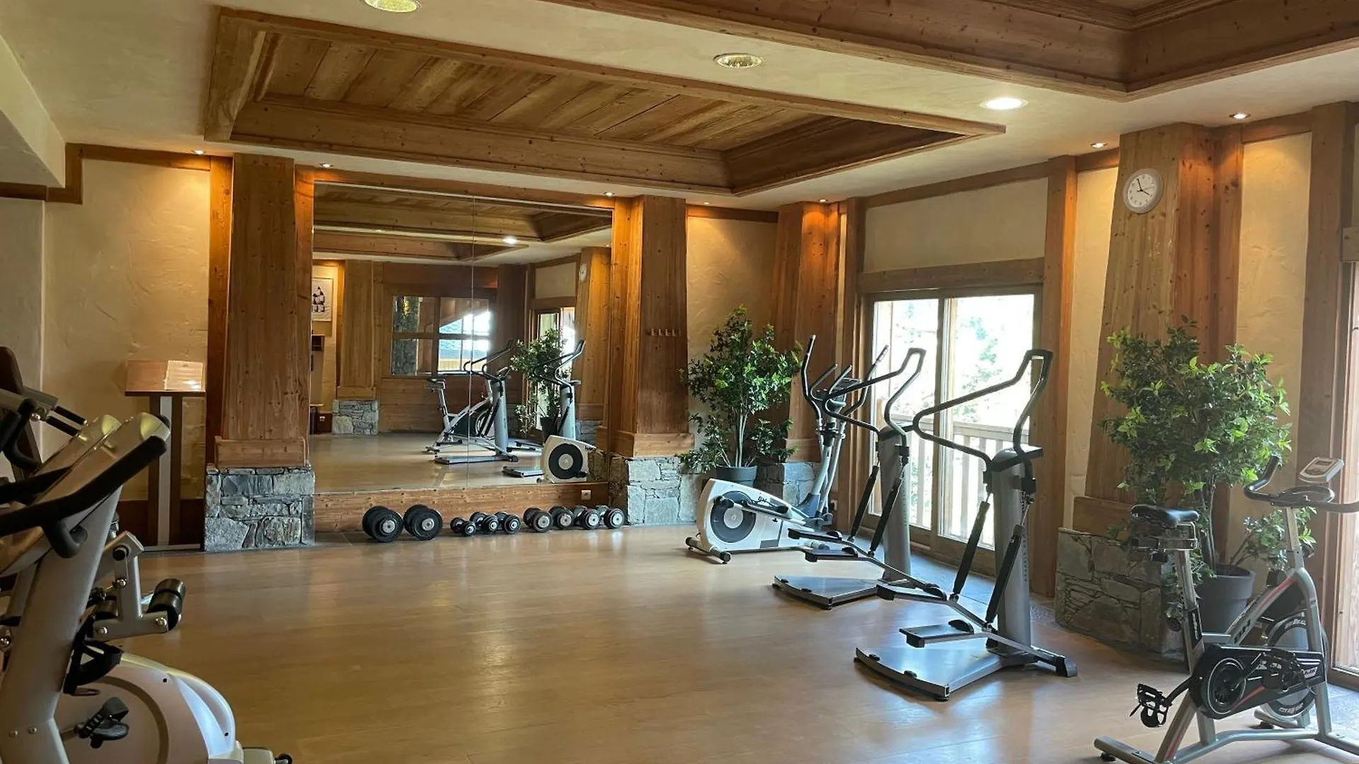Residence Les Alpages - Appartement Boule De Neige - 3 Pieces 6 Personnes La Plagne