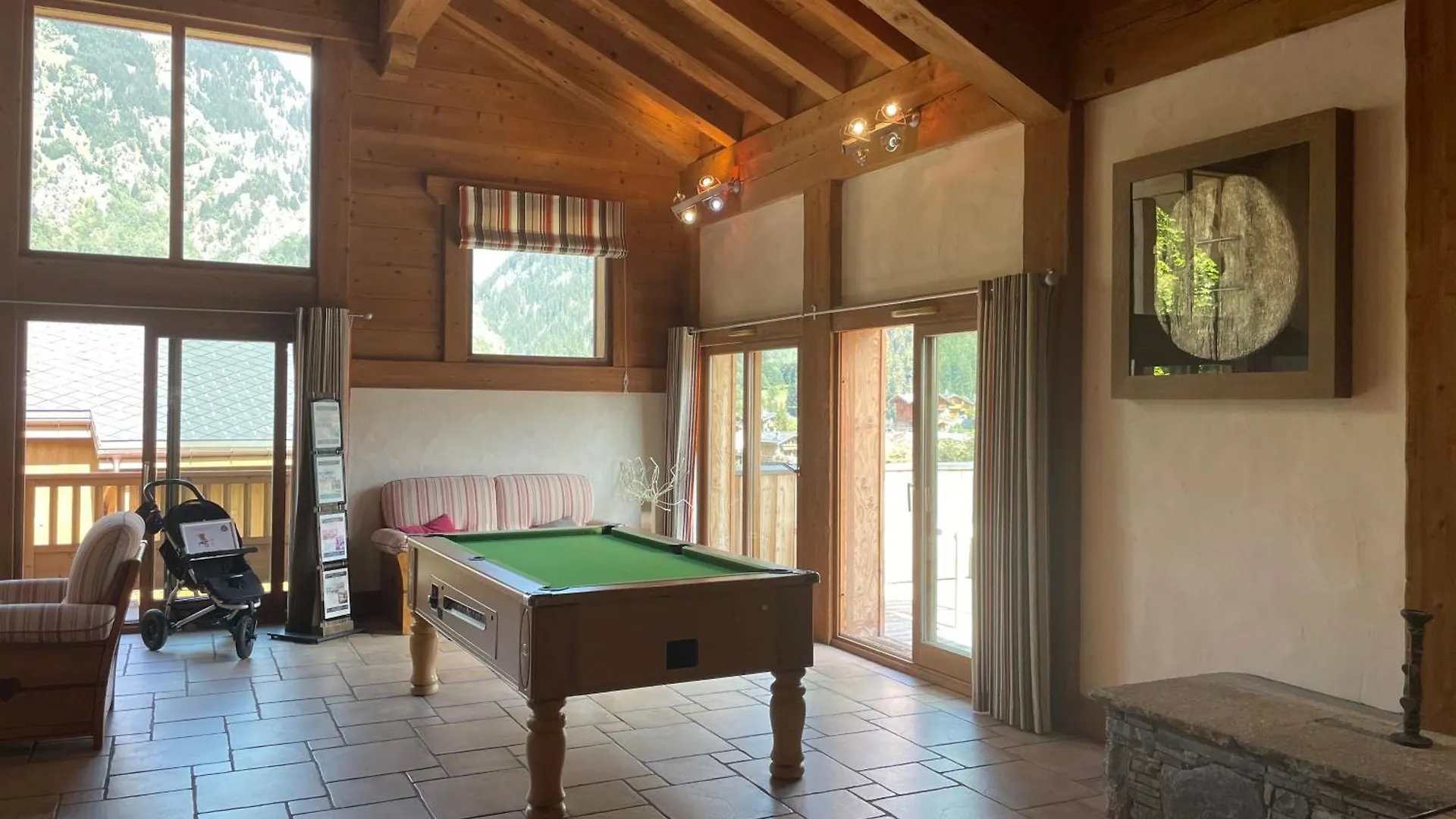 Residence Les Alpages - Appartement Boule De Neige - 3 Pieces 6 Personnes La Plagne Apartment