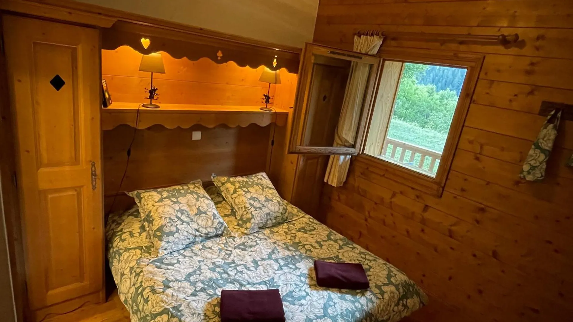 Residence Les Alpages - Appartement Boule De Neige - 3 Pieces 6 Personnes La Plagne Apartment